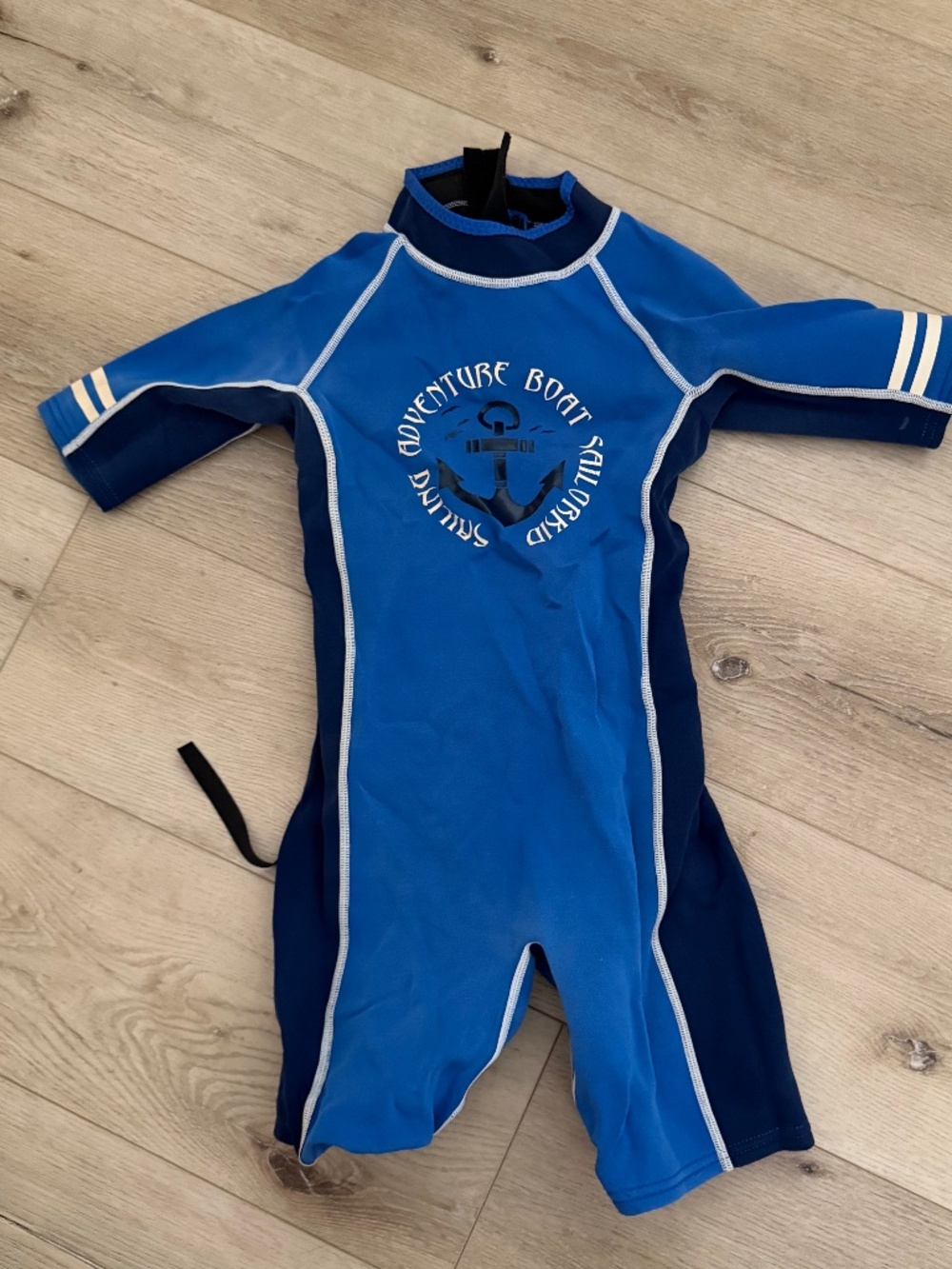 Wetsuit size 6